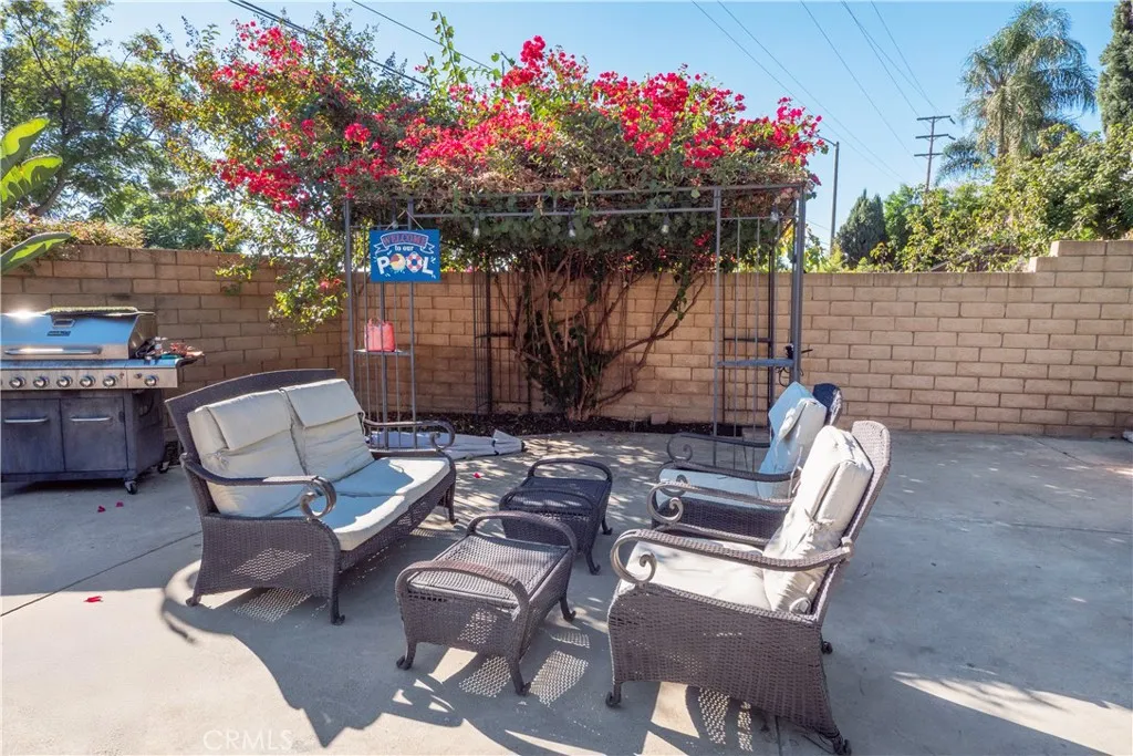 1226 Stratford Lane, San Dimas, California 91773 home-pic-58
