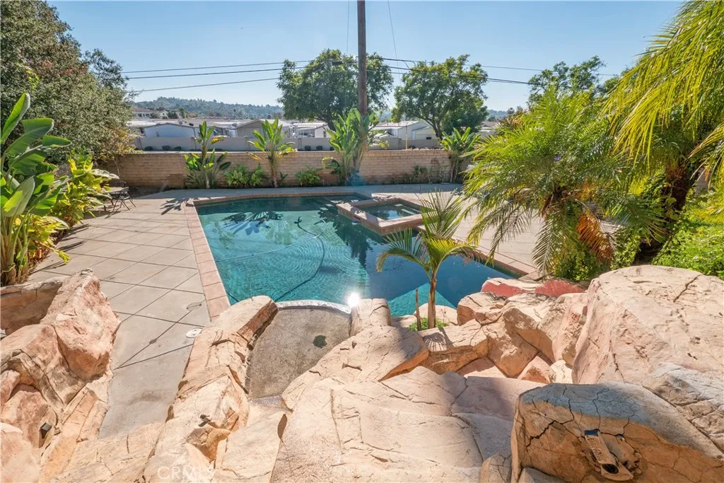 1226 Stratford Lane, San Dimas, California 91773 home-pic-55