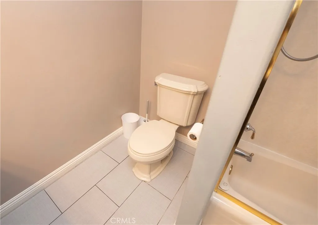 1226 Stratford Lane, San Dimas, California 91773 home-pic-25