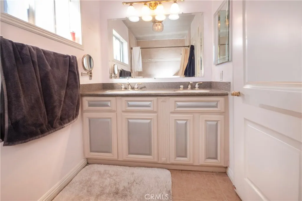 1226 Stratford Lane, San Dimas, California 91773 home-pic-39