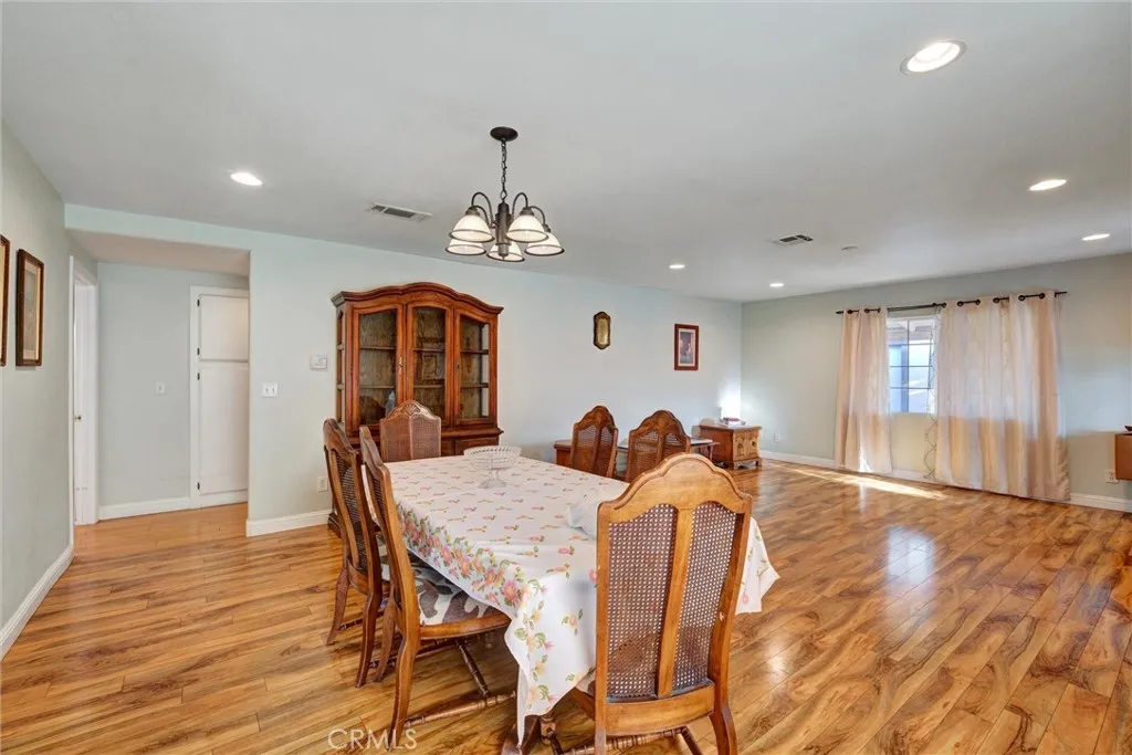 2435 Burkett, El Monte, California 91732 home-pic-39