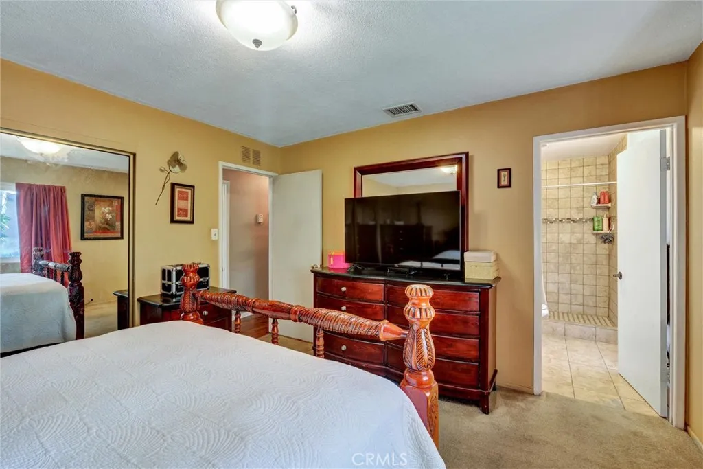 2435 Burkett, El Monte, California 91732 home-pic-10