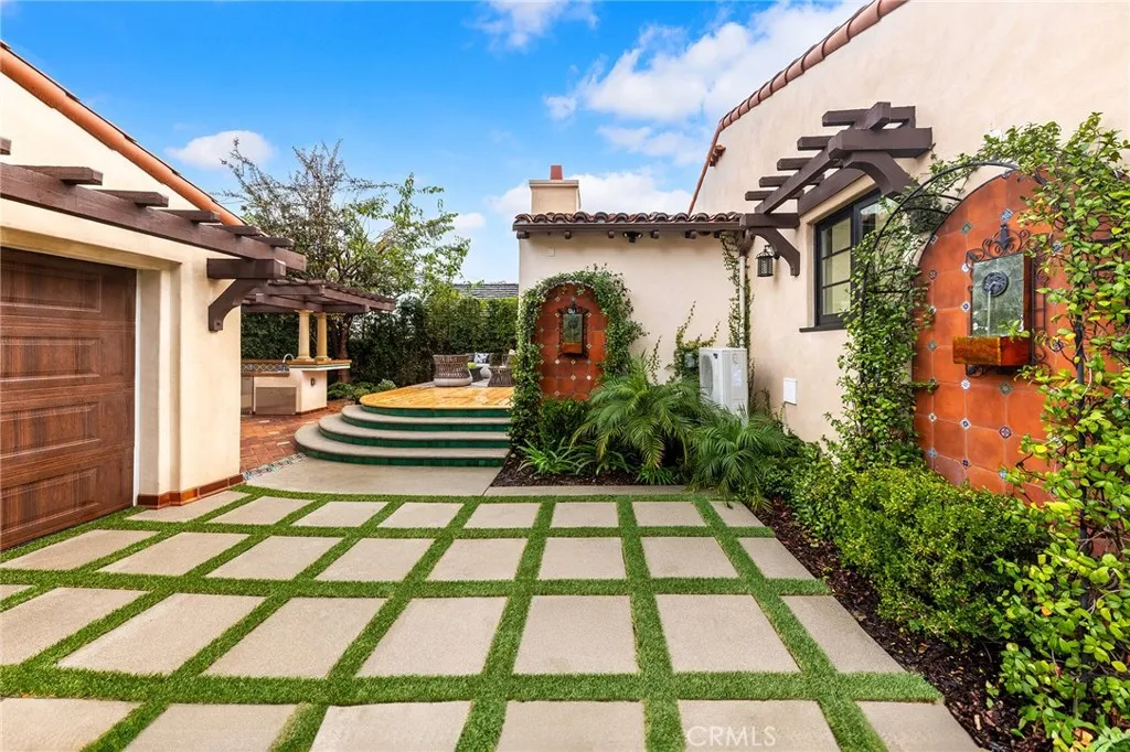 2460 Cumberland, San Marino, California 91108 home-pic-54
