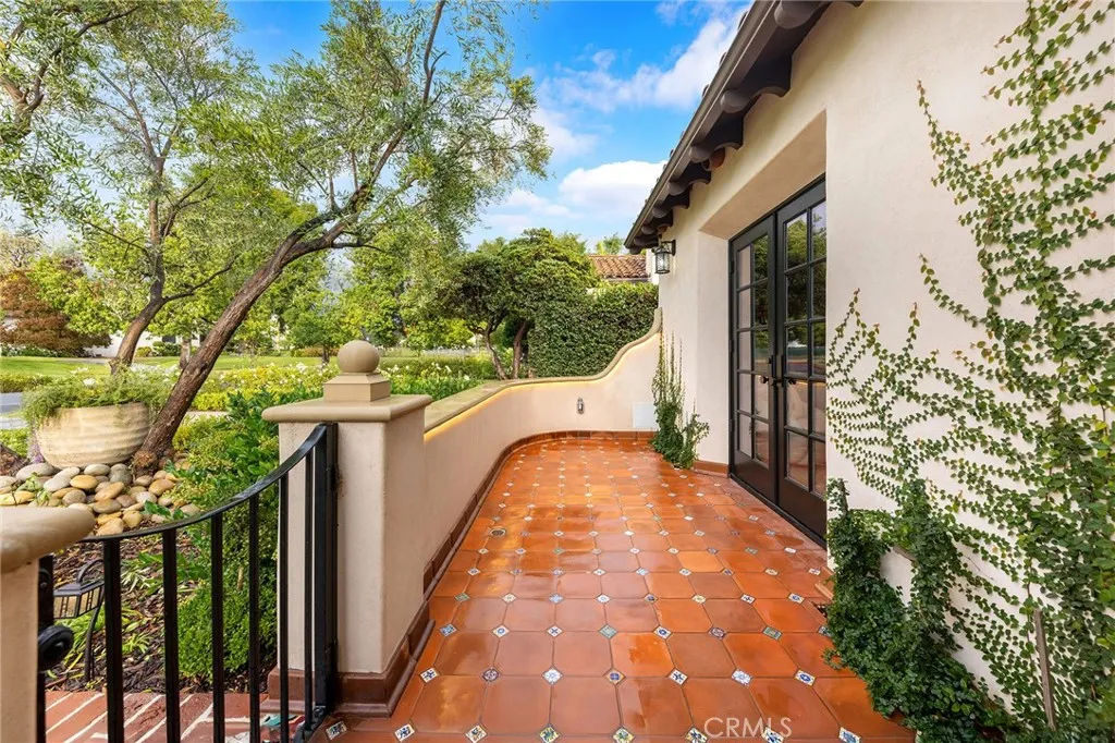 2460 Cumberland, San Marino, California 91108 home-pic-3