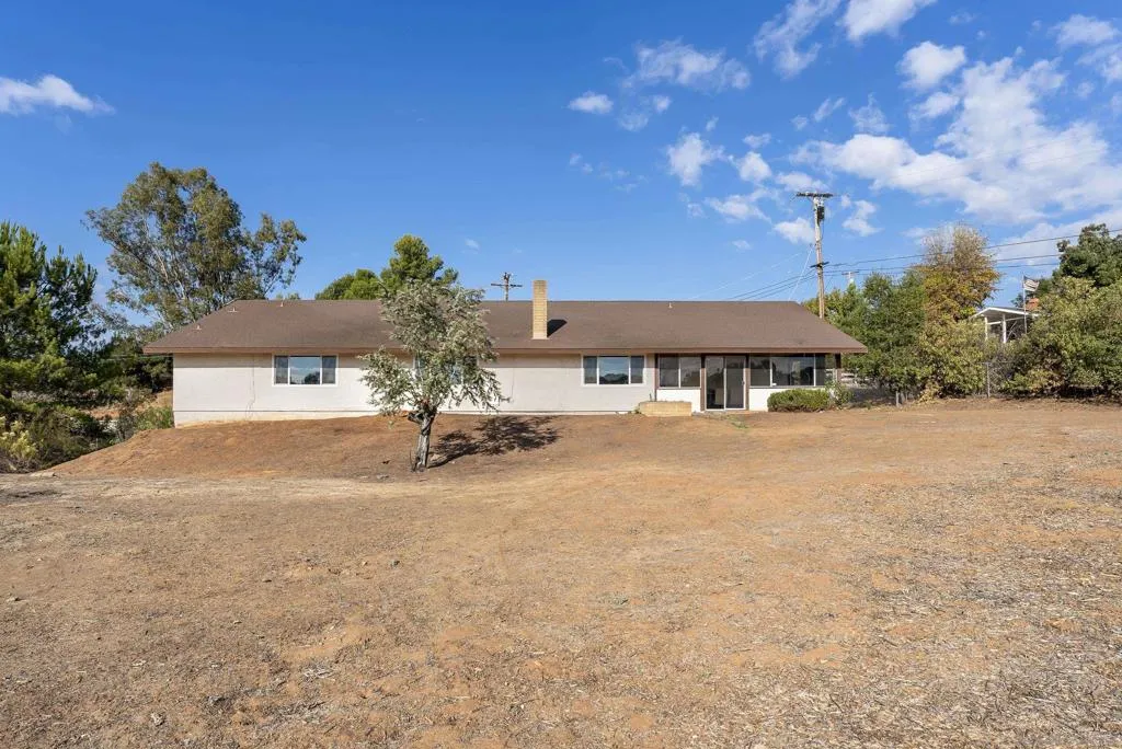 1429 Midway Dr., Alpine, California 91901 home-pic-35