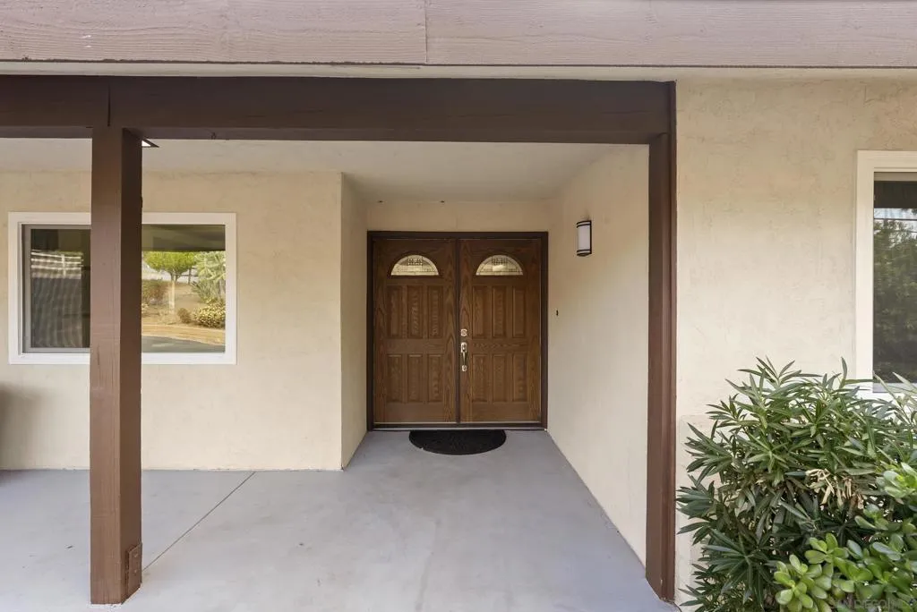 1429 Midway Dr., Alpine, California 91901 home-pic-3