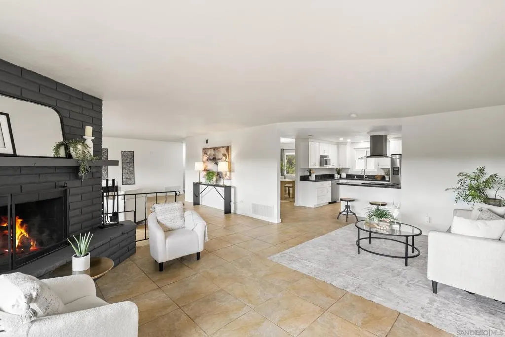 1429 Midway Dr., Alpine, California 91901 home-pic-0