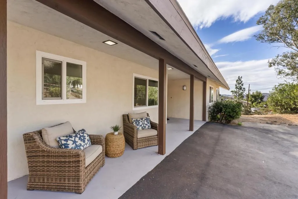 1429 Midway Dr., Alpine, California 91901 home-pic-2