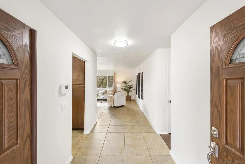 1429 Midway Dr., Alpine, California 91901 home-pic-11