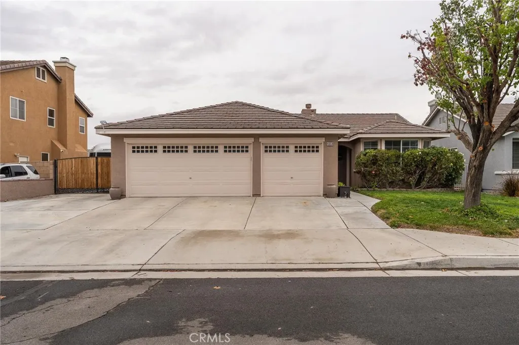 4659 W Avenue J4, Lancaster, California 93536 home-pic-0