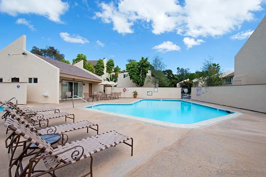 5597 Caminito Jose, San Diego, California 92111 home-pic-37