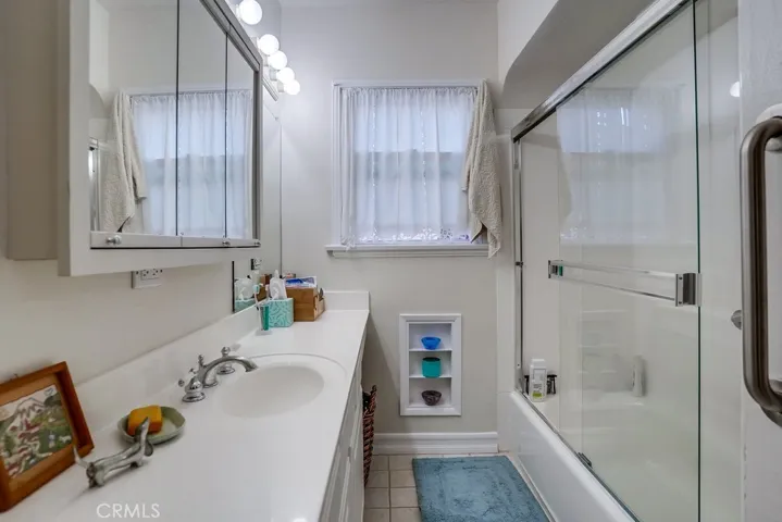 Upstairs Bathroom