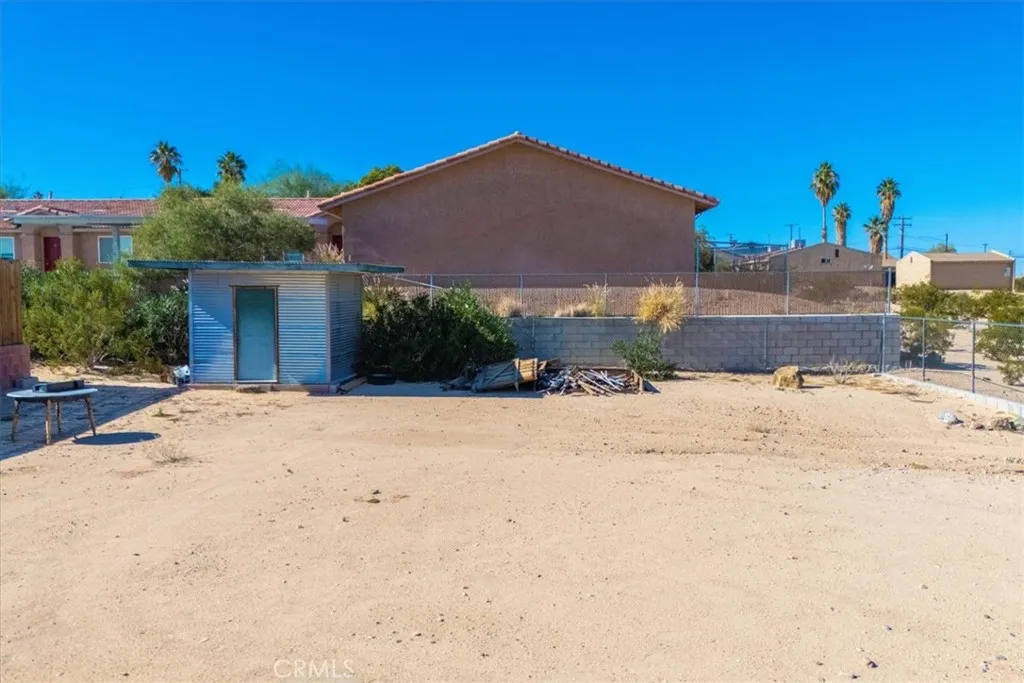 73484 Desert Trail, 29 Palms, California 92277 home-pic-41