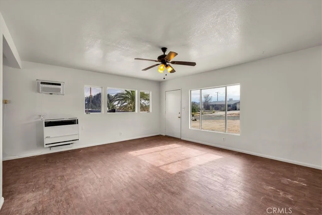 73484 Desert Trail, 29 Palms, California 92277 home-pic-10