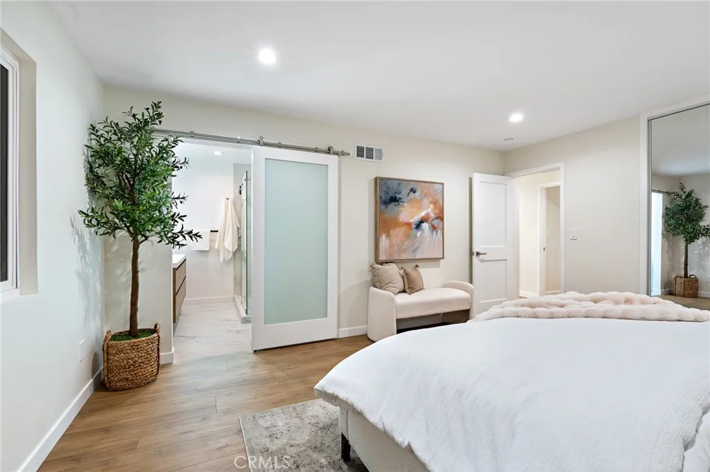 17227 Minnehaha Street, Granada Hills, California 91344 home-pic-25