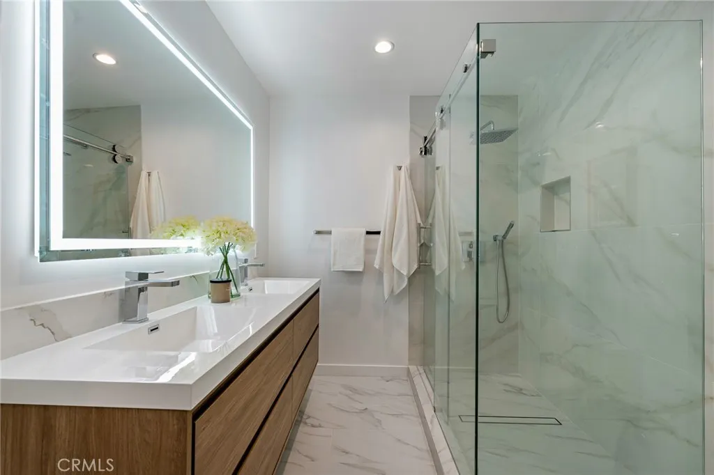 17227 Minnehaha Street, Granada Hills, California 91344 home-pic-26