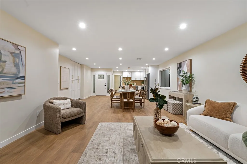 17227 Minnehaha Street, Granada Hills, California 91344 home-pic-10