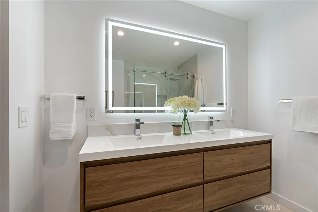 17227 Minnehaha Street, Granada Hills, California 91344 home-pic-27
