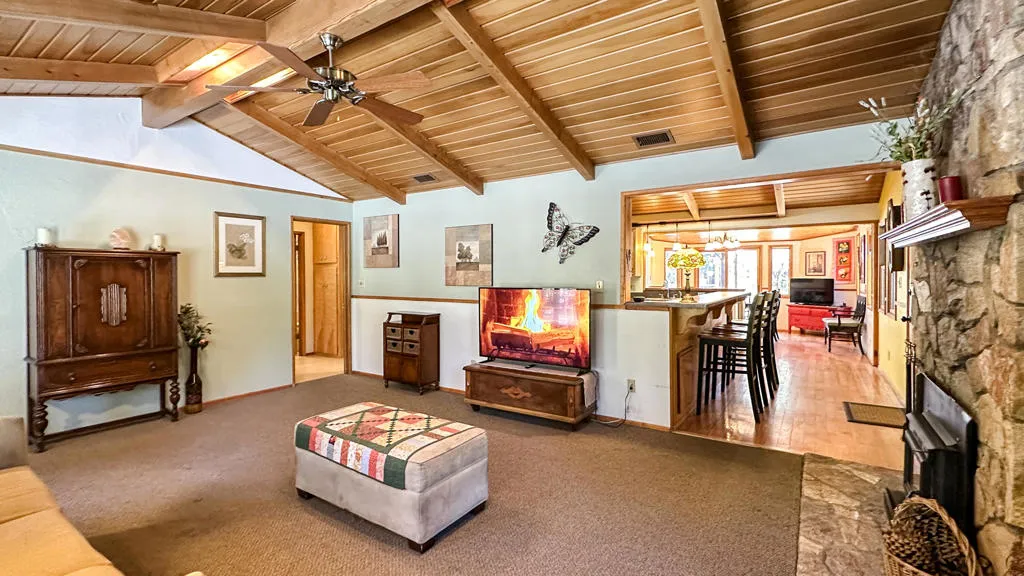 26748 Mcmahan, Idyllwild, California 92549 home-pic-5