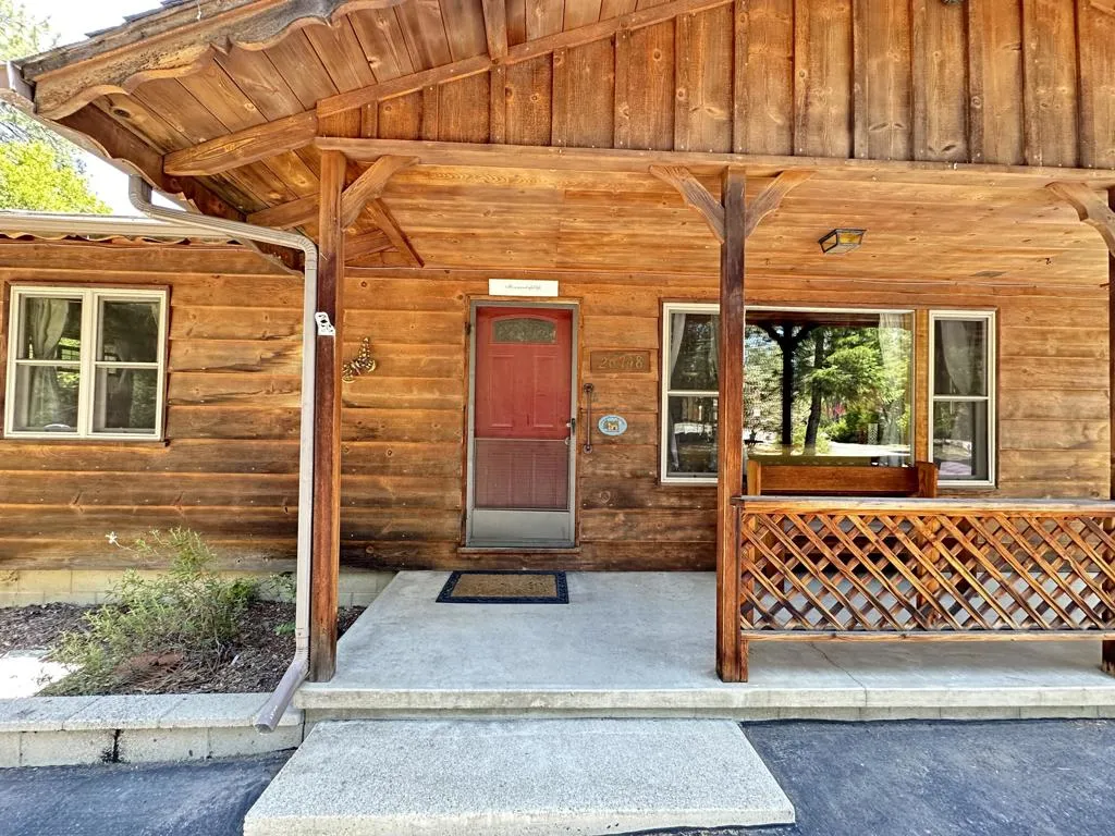 26748 Mcmahan, Idyllwild, California 92549 home-pic-1
