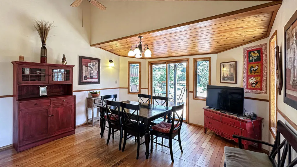 26748 Mcmahan, Idyllwild, California 92549 home-pic-11