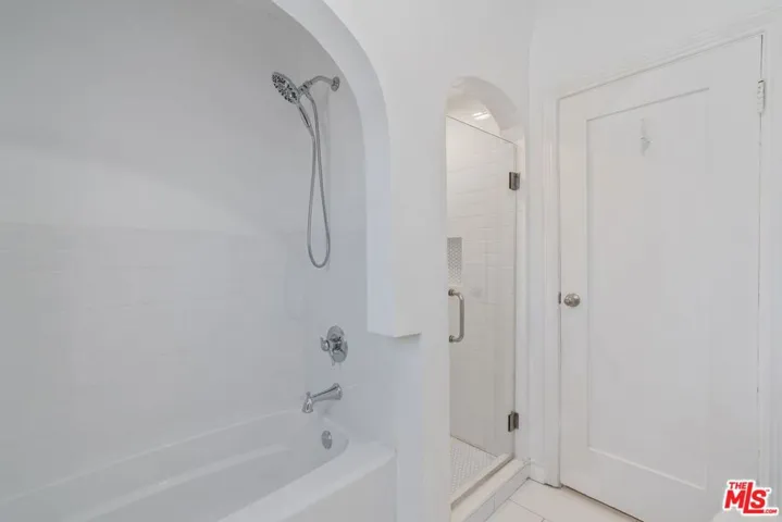 Full Bath