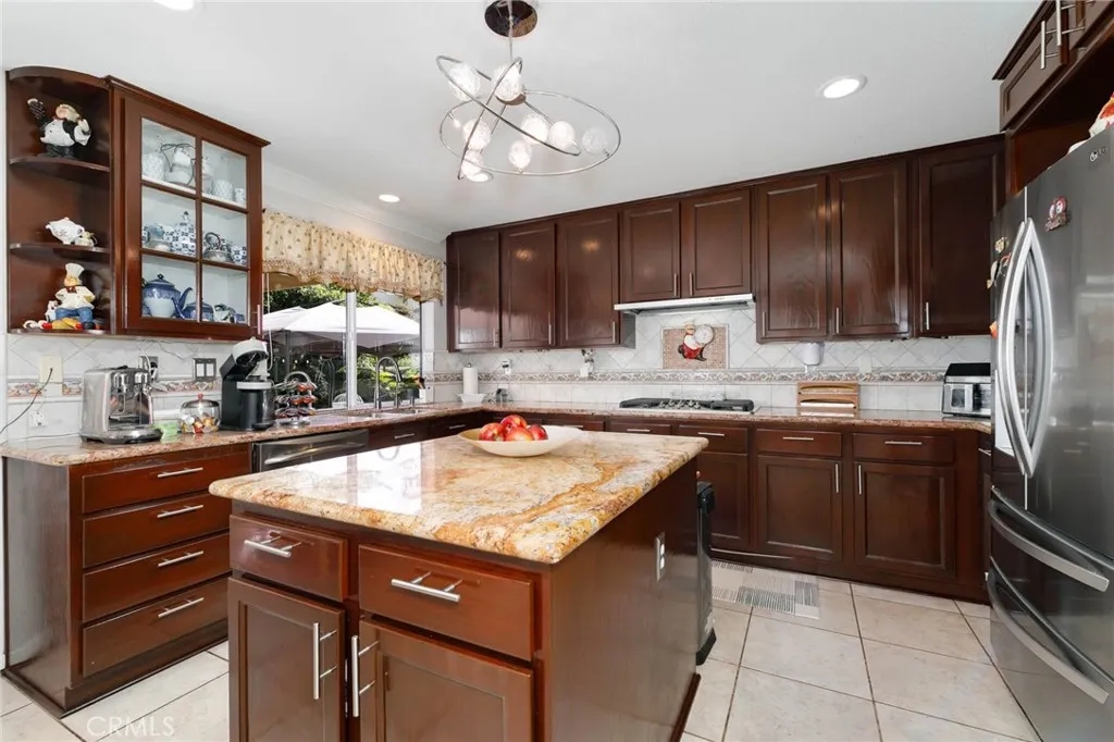 5730 Glen Oaks, La Verne, California 91750 home-pic-13