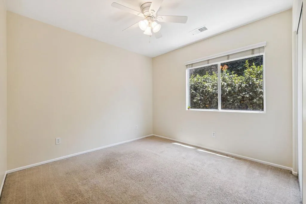 47748 Calle Hermosa, Indio, California 92201 home-pic-29