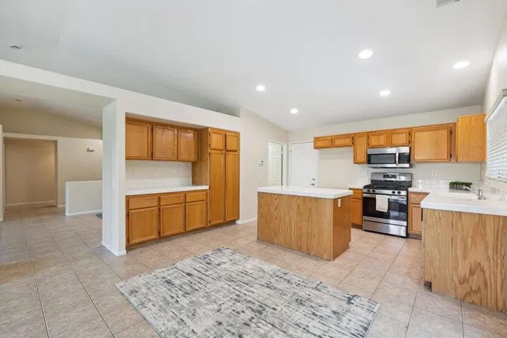 49-web-or-mls-8M4A5500