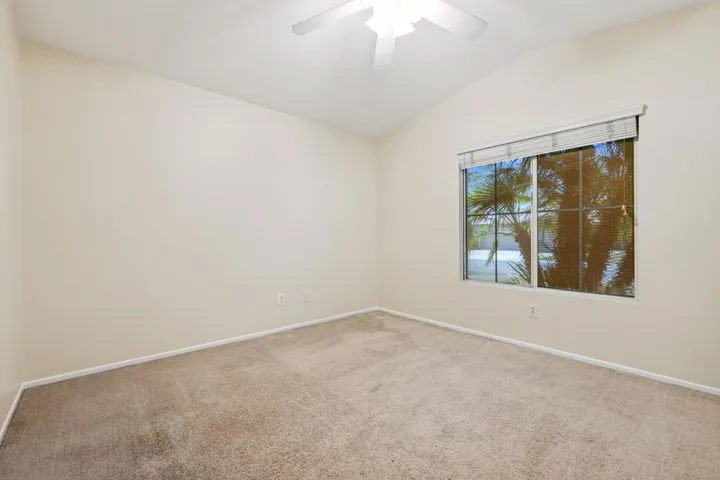 21-web-or-mls-8M4A5356