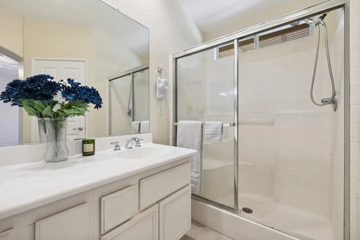 31-web-or-mls-8M4A5406