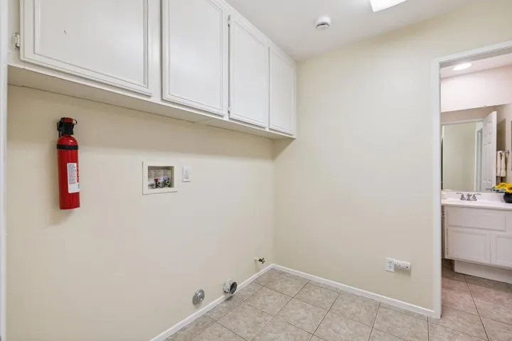 52-web-or-mls-8M4A5515