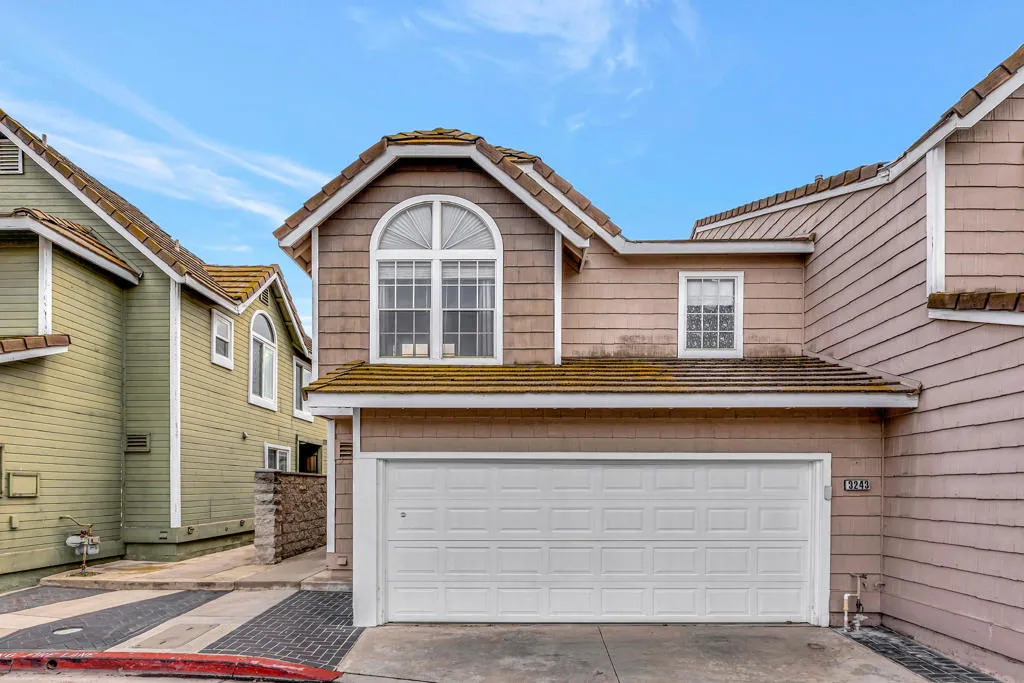 3243 Southdowns Drive, Chino Hills, California 91709 home-pic-1
