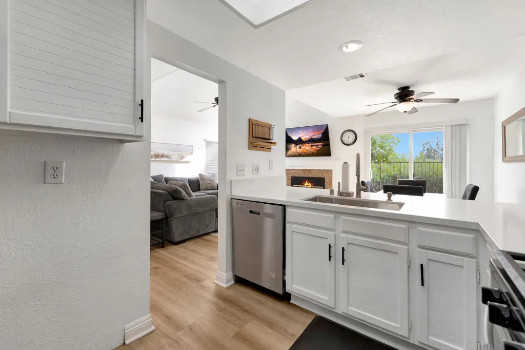 3243 Southdowns Drive, Chino Hills, California 91709 home-pic-8