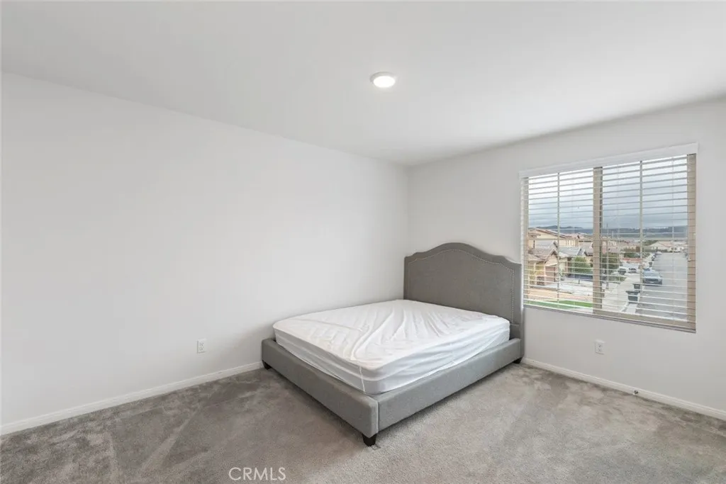 29081 Soraya, Lake Elsinore, California 92530 home-pic-24