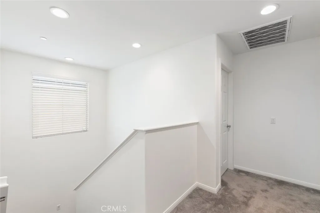 29081 Soraya, Lake Elsinore, California 92530 home-pic-21