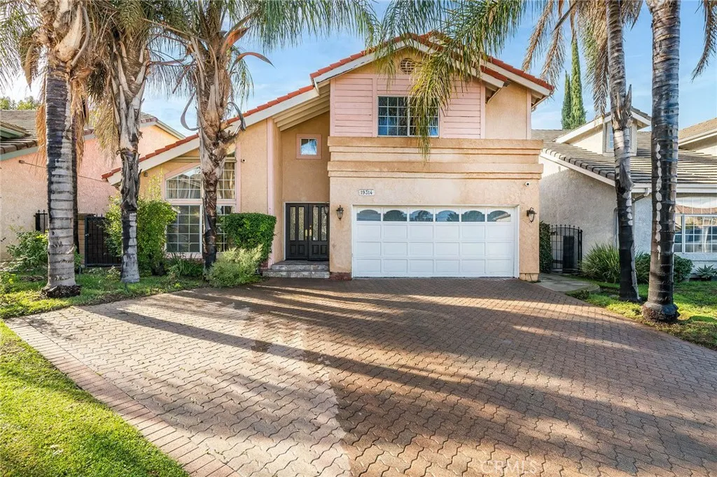 19314 Yolie, Tarzana, California 91356 home-pic-35