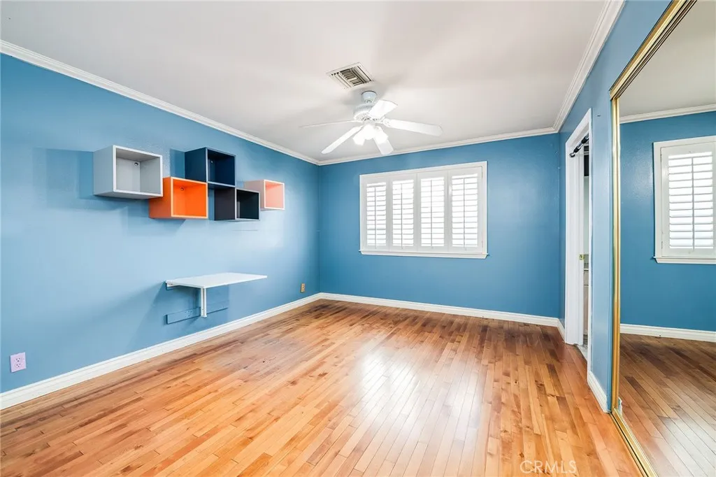 19314 Yolie, Tarzana, California 91356 home-pic-28