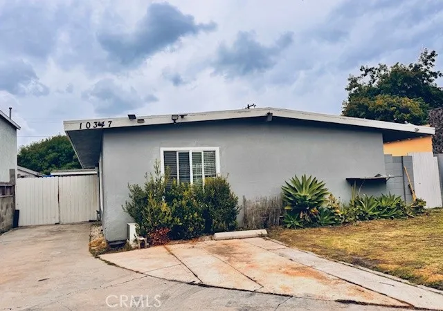 10347 Kalmia Street, Los Angeles, California 90002 home-pic-0