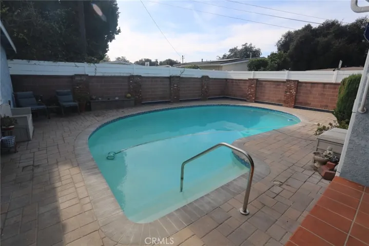 5624 E Vernon Street, Long Beach, California 90815