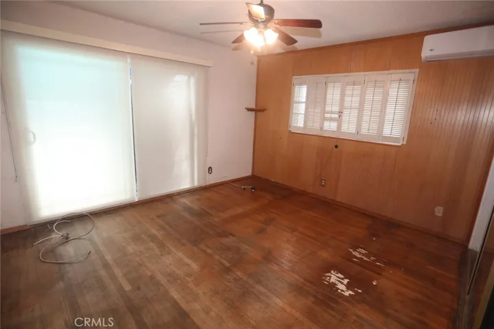 5624 E Vernon Street, Long Beach, California 90815