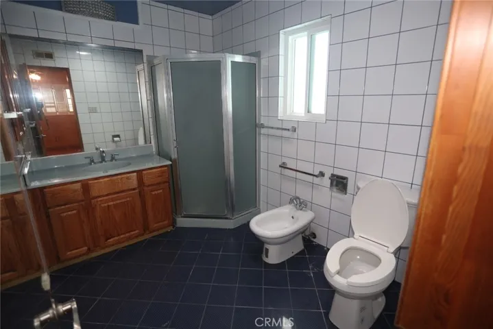 5624 E Vernon Street, Long Beach, California 90815