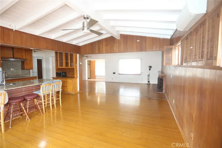 5624 E Vernon Street, Long Beach, California 90815