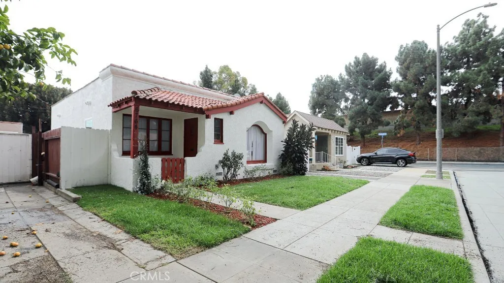 6764 Lemon, Long Beach, California 90805 home-pic-46