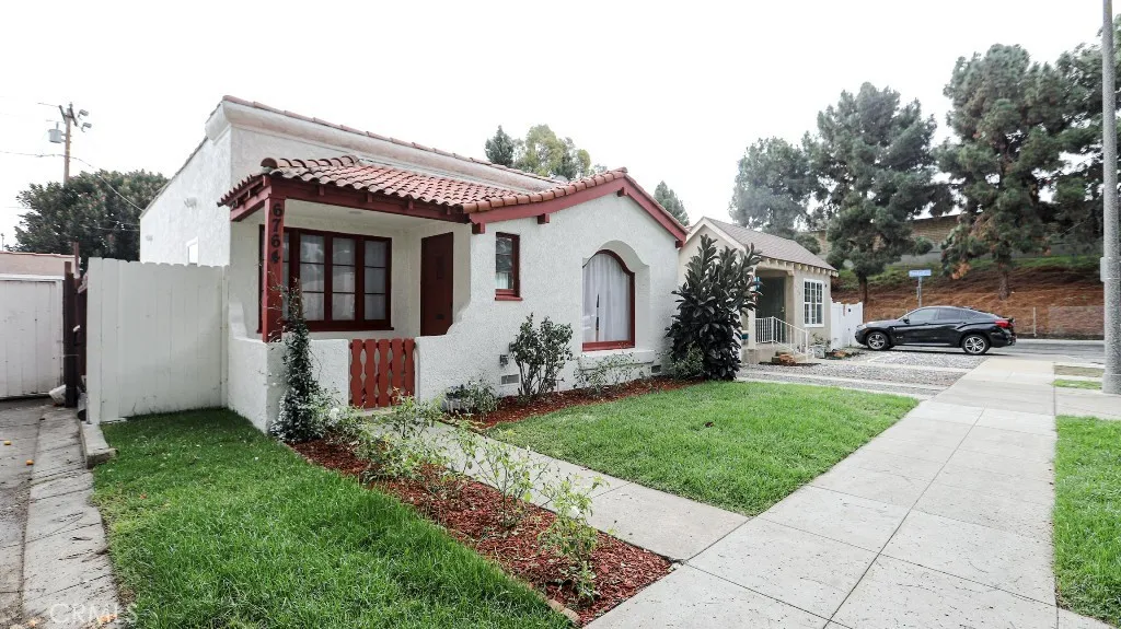 6764 Lemon, Long Beach, California 90805 home-pic-47