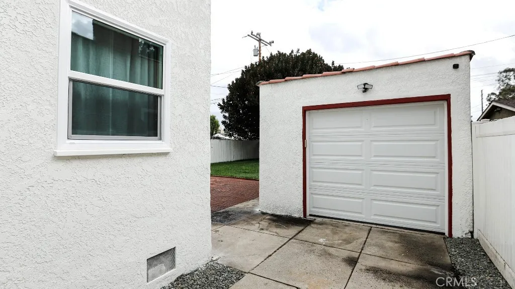 6764 Lemon, Long Beach, California 90805 home-pic-40