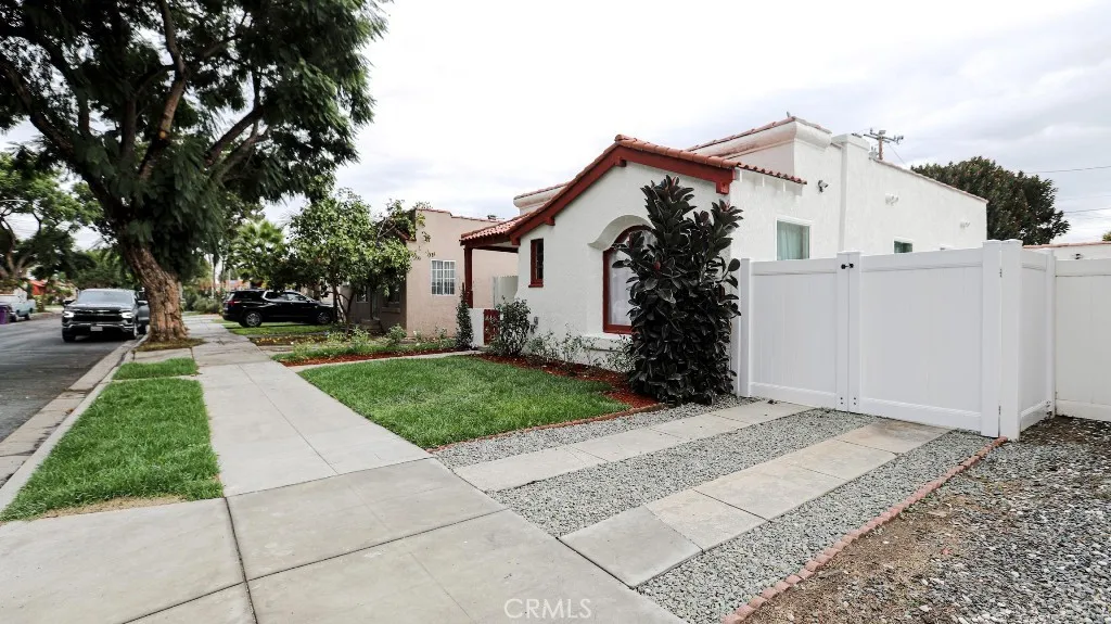 6764 Lemon, Long Beach, California 90805 home-pic-44