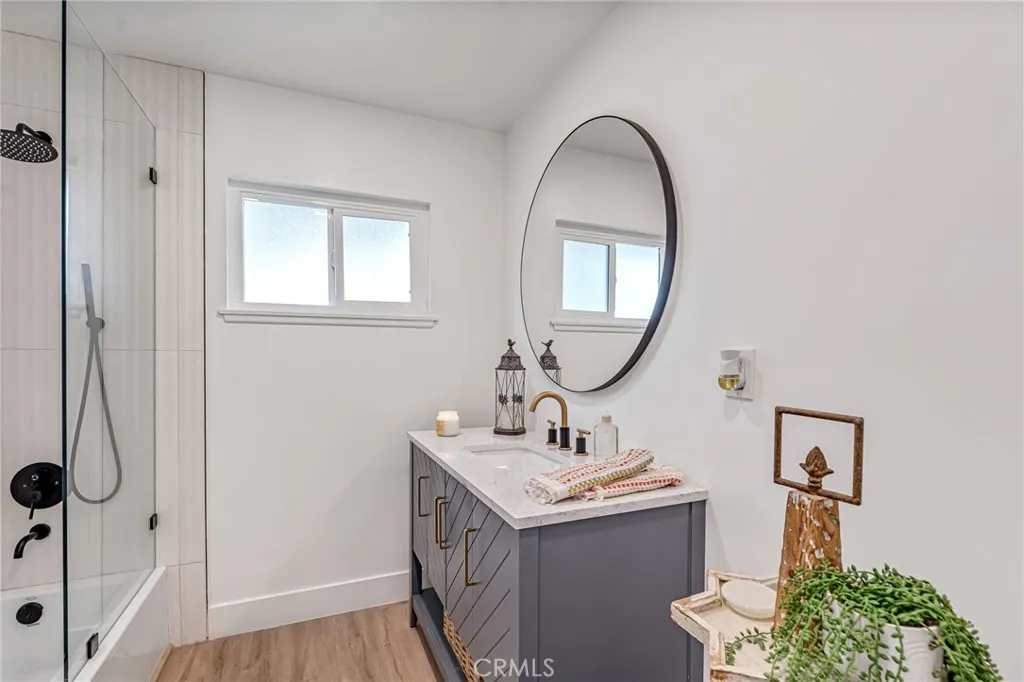 16261 Sher Lane, Huntington Beach, California 92647 home-pic-40