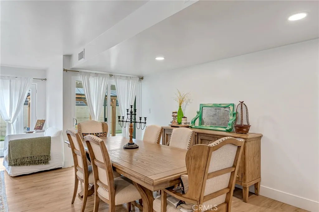 16261 Sher Lane, Huntington Beach, California 92647 home-pic-21