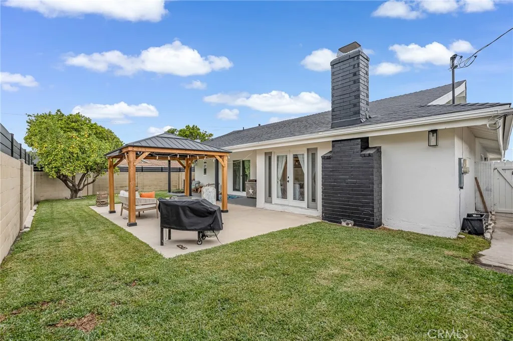 16261 Sher Lane, Huntington Beach, California 92647 home-pic-45